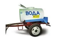 Автомобильная прицеп-цистерна для перевозки пищевых жидкостей